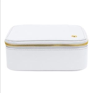 Stoney Clover Lane Small Travel Case Flamingo White Pouch NWT with Heart Patch